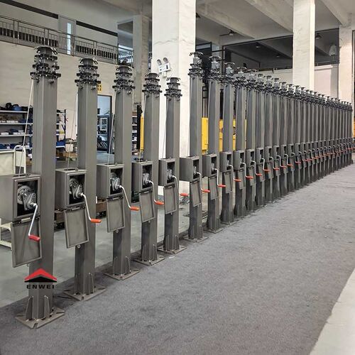 Latest company news about お客様向けに 6 メートルと 9 メートルマニュアルマスト